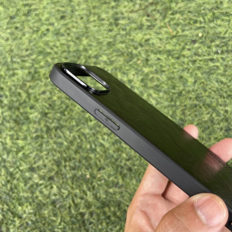 Ốp Lưng iPhone 14 Plus Da Đen Trơn Bóng Cao Cấp KST Design 